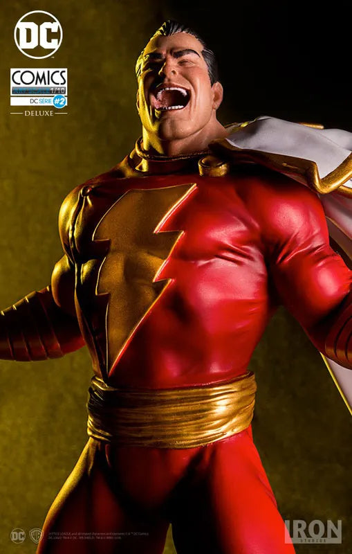 DC Comics - Shazam & Billy Batson 1/10 Art Scale Statueㅤ – Iron Studios – ActionFigureBrasil