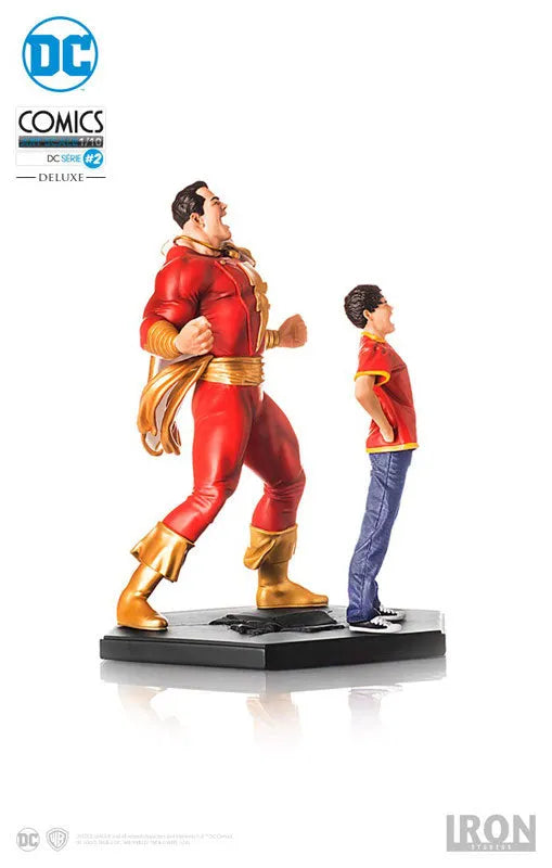 DC Comics - Shazam & Billy Batson 1/10 Art Scale Statueㅤ – Iron Studios – ActionFigureBrasil