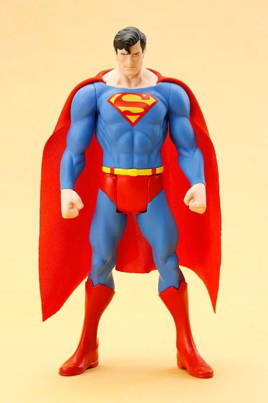 DC UNIVERSE ARTFX+ 