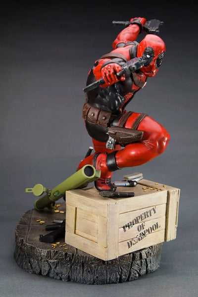 "Deadpool" Fine Art Statue Deadpoolㅤ – Kotobukiya – ActionFigureBrasil — close