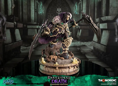 Death (Standard Edition) – First 4 Figures – ActionFigure Brasil — com base expositora