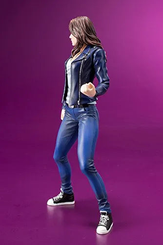 Defenders - Jessica Jones - ARTFX+ - 1/10ㅤ – Kotobukiya – ActionFigureBrasil — com base expositora