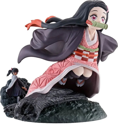 Demon Slayer (Vol 1.) – MegaHouse – ActionFigure Brasil — iluminação de estúdio