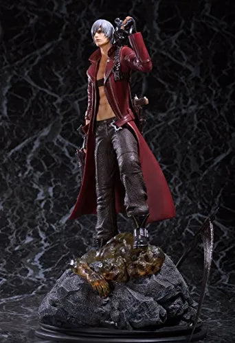 Devil May Cry 3 - Dante Sparda - 1/6 (Myethos)ㅤ – Myethos – ActionFigureBrasil — ângulo diferente