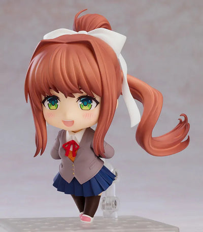 Doki Doki Literature Club! - Monika - Nendoroid #1817 - 2026 Re-release (Good Smile Company)ㅤ – Good Smile Company – ActionFigureBrasil — com base expositora