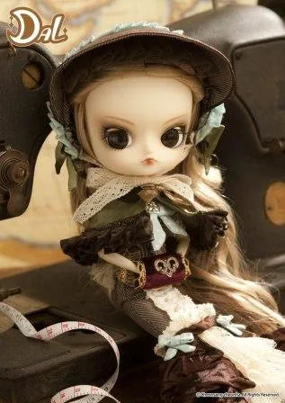 Dollte-Porte Dal / Charlemagne Standard Size Complete Dollㅤ – Groove – ActionFigureBrasil — ângulo diferente