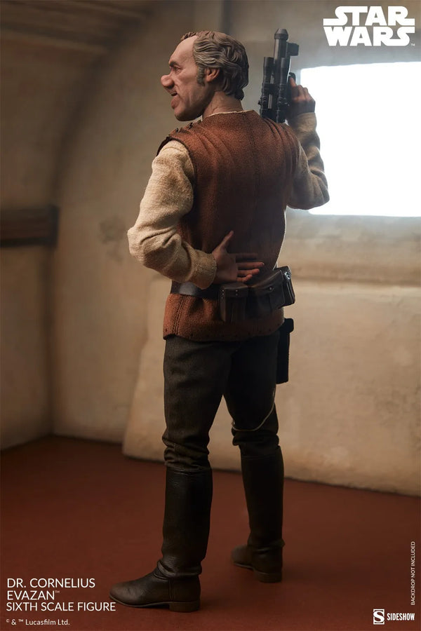 Dr. Cornelius Evazan™ - LIMITED EDITION – Sideshow Collectibles – ActionFigure Brasil — ângulo diferente