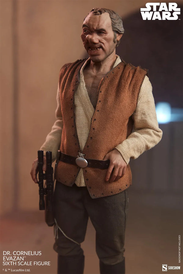 Dr. Cornelius Evazan™ - LIMITED EDITION – Sideshow Collectibles – ActionFigure Brasil — ângulo diferente