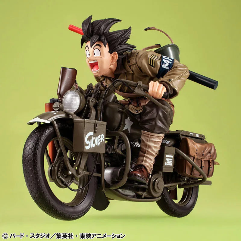 Dragon Ball Z - Son Goku - Desktop Real McCoy EX - Army ver. w/ bike (MegaHouse) [Shop Exclusive]ㅤ – MegaHouse – ActionFigureBrasil