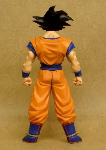 Dragon Ball Z - Son Goku - Gigantic Series - 1/4 (X-Plus)ㅤ – X-Plus – ActionFigureBrasil