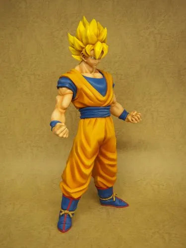 Dragon Ball Z - Son Goku SSJ - Gigantic Series - 1/4 (X-Plus)ㅤ – X-Plus – ActionFigureBrasil