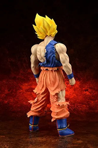 Dragon Ball Z - Son Goku SSJ - Gigantic Series - Damage ver. (X-Plus)ㅤ – X-Plus – ActionFigureBrasil