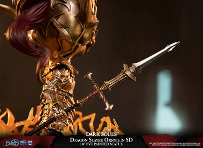 Dragon Slayer Ornstein SD – Dark Horse Comics – ActionFigure Brasil — ângulo diferente