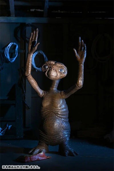 E.T. / E.T. 40th Anniversary Ultimate Action Figureㅤ – NECA – ActionFigureBrasil — close