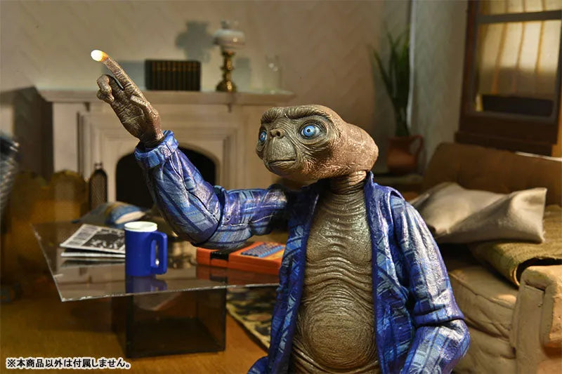 E.T. / E.T. 40th Anniversary Ultimate Action Figure Telepathy verㅤ – NECA – ActionFigureBrasil