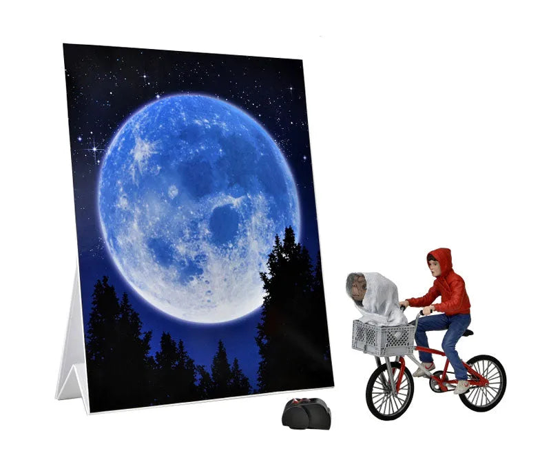 E.T. / E.T. & Elliott 40th Anniversary Display Figureㅤ – NECA – ActionFigureBrasil