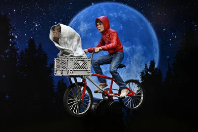 E.T. / E.T. & Elliott 40th Anniversary Display Figureㅤ – NECA – ActionFigureBrasil — ambientada