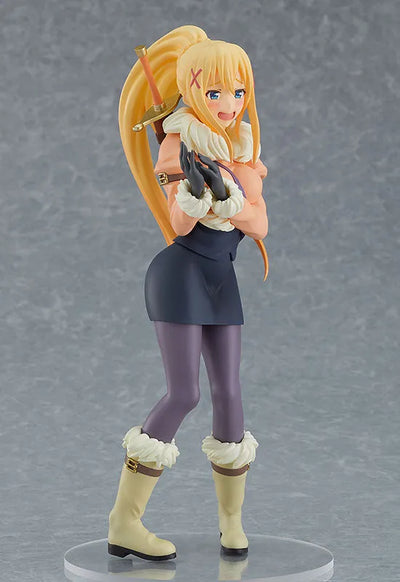 Eiga Kono Subarashii Sekai ni Shukufuku wo! Kurenai Densetsu - Darkness - Pop Up Parade - Winter Ver. (Good Smile Company)ㅤ – Good Smile Company – ActionFigureBrasil — detalhe do produto