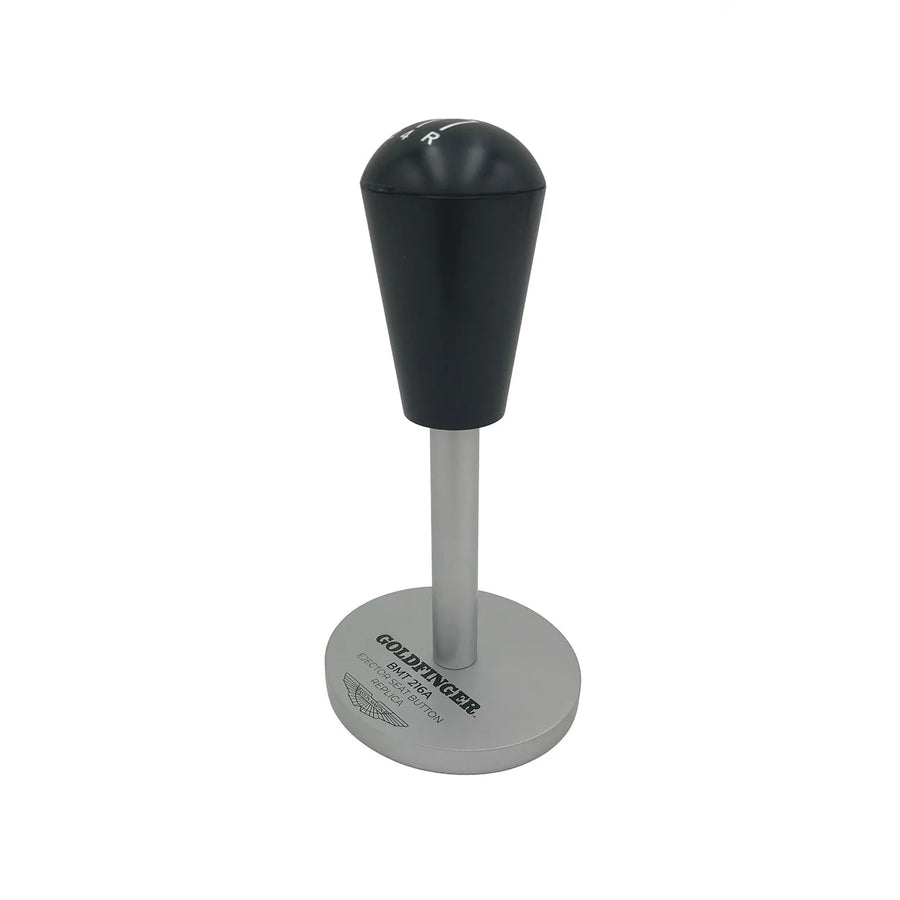 Ejector Seat Button - LIMITED EDITION: 1964 – Factory Entertainment – ActionFigure Brasil