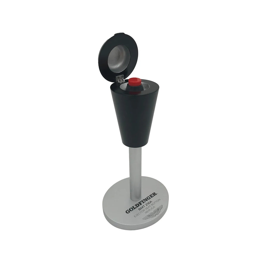 Ejector Seat Button - LIMITED EDITION: 1964 – Factory Entertainment – ActionFigure Brasil