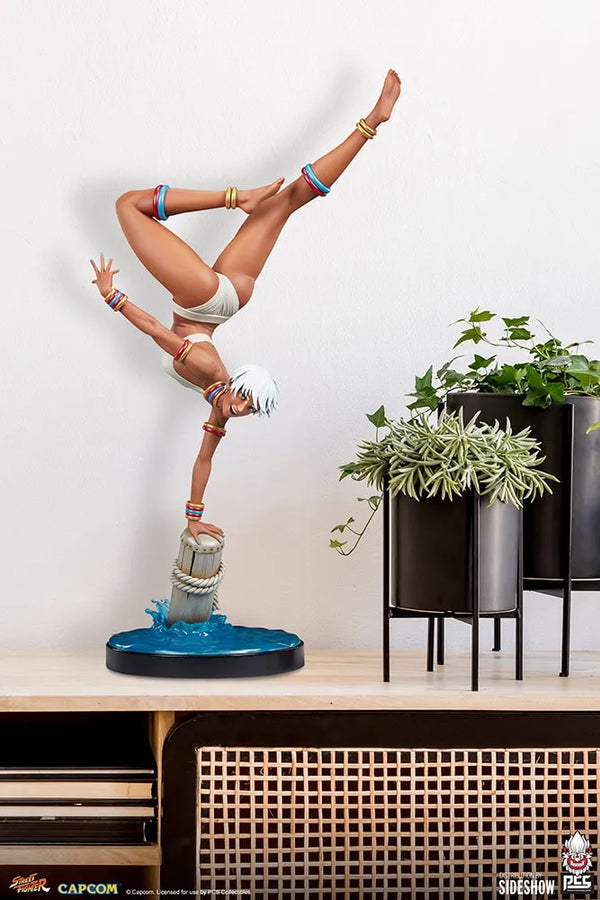 Elena - LIMITED EDITION: 450 (Exclusive) – PCS – ActionFigure Brasil