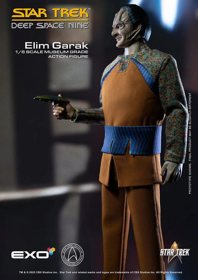 Elim Garak – EXO-6 – ActionFigure Brasil — com base expositora