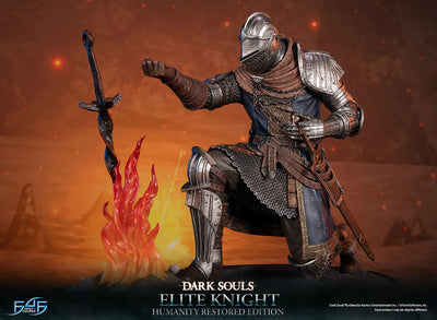 Elite Knight: Humanity Restored Edition - LIMITED EDITION – First 4 Figures – ActionFigure Brasil — ambientada