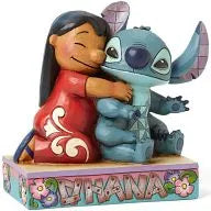 Enesco Disney Traditions - Lilo & Stitch: Lilo & Stitch Ohana Statueㅤ – Puella Magi Madoka Magica – ActionFigureBrasil