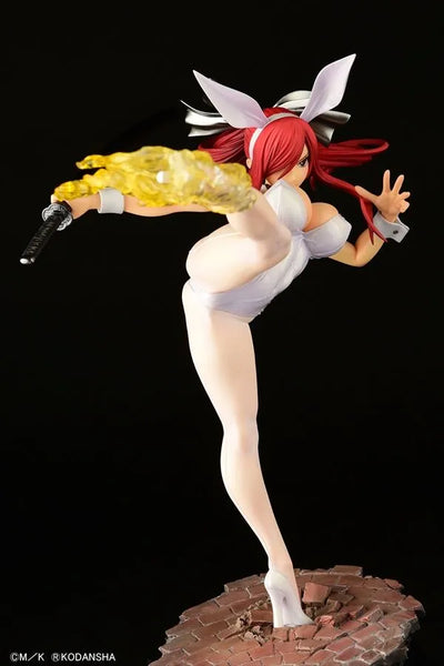 Fairy Tail - Erza Scarlet - 1/6 - High Kick Ver., White Bunny (Orca Toys)ㅤ – Orca Toys – ActionFigureBrasil — com base expositora