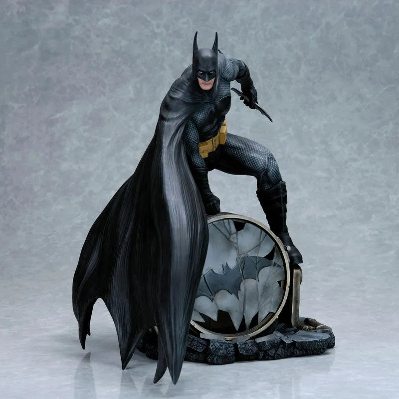 Fantasy Figure Gallery - DC Comics Collection: Batman 1/6 PVC(Provisional Pre-order)ㅤ – Yamato USA – ActionFigureBrasil