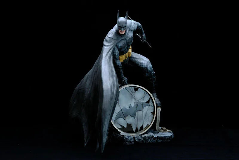 Fantasy Figure Gallery - DC Comics Collection: Batman 1/6 PVC(Provisional Pre-order)ㅤ – Yamato USA – ActionFigureBrasil
