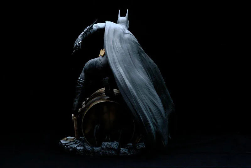 Fantasy Figure Gallery - DC Comics Collection: Batman 1/6 PVC(Provisional Pre-order)ㅤ – Yamato USA – ActionFigureBrasil