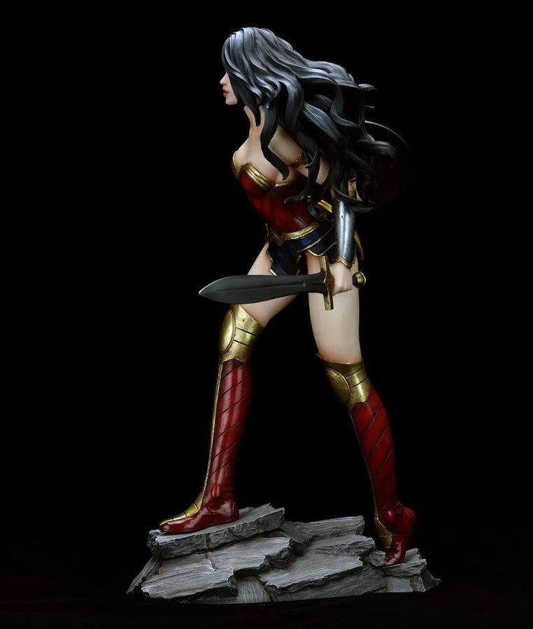 Fantasy Figure Gallery - DC Comics Collection: Wonder Woman New Earth 1/6 PVCㅤ – Yamato USA – ActionFigureBrasil