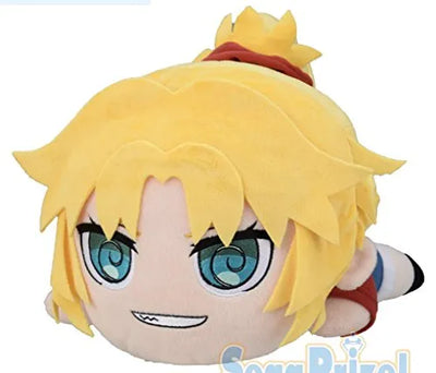Fate/Apocrypha - Mordred - Mega Jumbo Nesoberi Nuigurumi - Aka no Saberㅤ – SEGA – ActionFigureBrasil