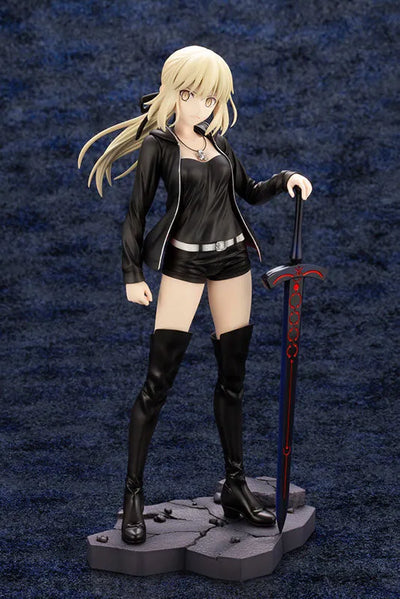 Fate/Grand Order - Altria Pendragon - 1/7 - Saber Alter - Casual ver. - 2024 Re-release (Kotobukiya)ㅤ – Kotobukiya – ActionFigureBrasil — ambientada