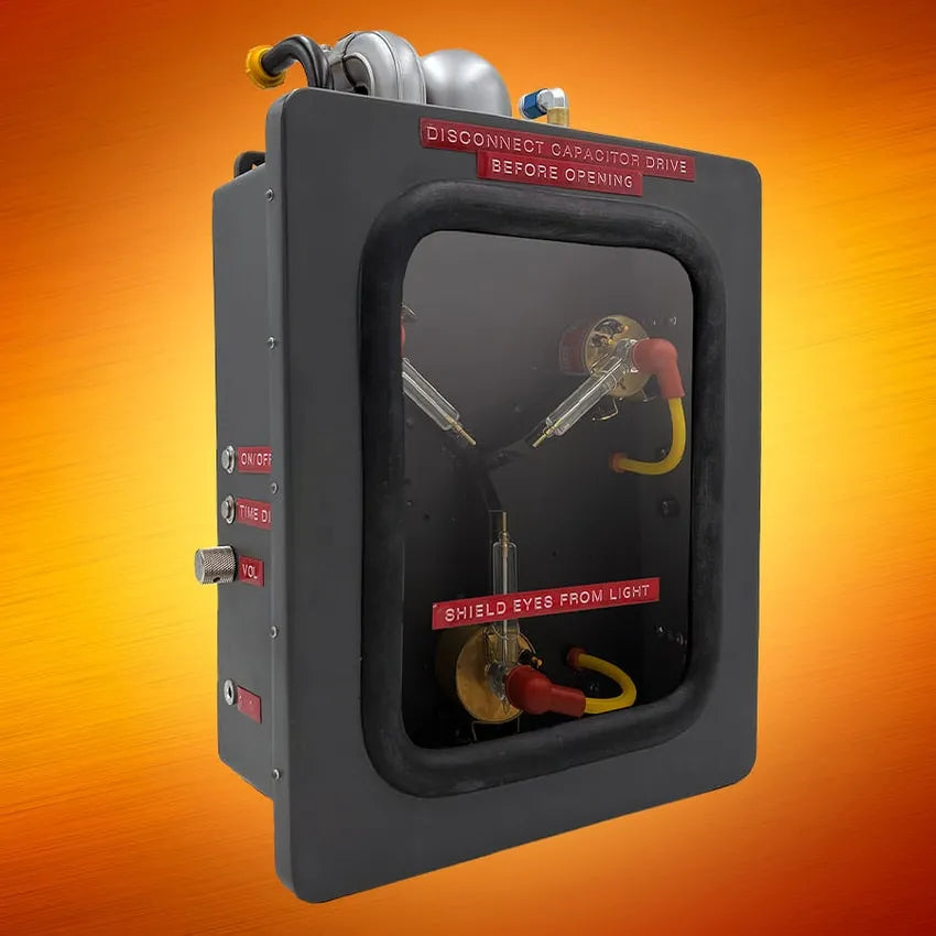 Flux Capacitor - LIMITED EDITION: 1000 – Factory Entertainment – ActionFigure Brasil