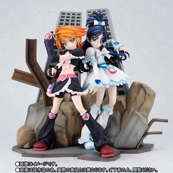 Futari wa Pretty Cure - Cure Black - Cure White - Tamashii Premierㅤ – Bandai – ActionFigureBrasil