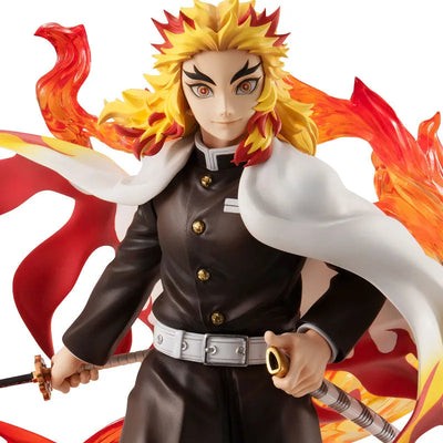 G.E.M. Series Demon Slayer: Kimetsu no Yaiba Kyojuro Rengokuㅤ – MegaHouse – ActionFigureBrasil — com base expositora