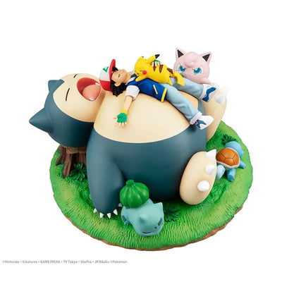 G.E.M. Series Pokemon Sleeping with Snorlaxㅤ – MegaHouse – ActionFigureBrasil — ambientada