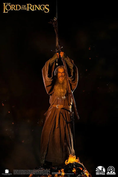 Gandalf the Grey (Ultimate Edition) - LIMITED EDITION: 250 (Ultimate Edition) – Infinity Studio X Penguin Toys – ActionFigure Brasil — acessórios