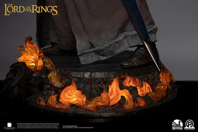 Gandalf the Grey (Ultimate Edition) - LIMITED EDITION: 250 (Ultimate Edition) – Infinity Studio X Penguin Toys – ActionFigure Brasil — embalagem