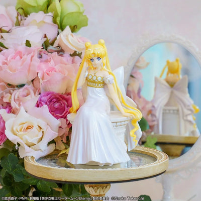 Gekijouban Bishoujo Senshi Sailor Moon Eternal - Princess Serenity - Ichiban Kuji Gekijouban Bishoujo Senshi Sailor Moon Eternal ~Princess Collection~ - Special Color - Last One Prize (Bandai Spirits)ㅤ – Bandai Spirits – ActionFigureBrasil — ângulo diferente