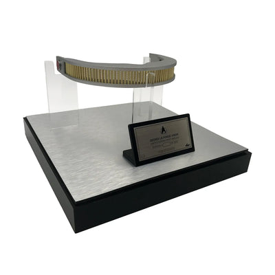 Geordi La Forge VISOR - LIMITED EDITION: 500 – Factory Entertainment – ActionFigure Brasil — iluminação de estúdio