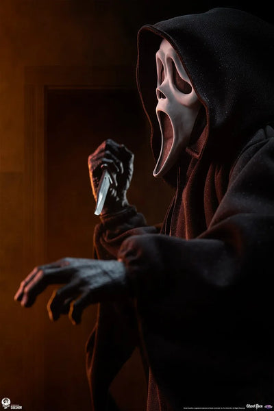 Ghost Face - LIMITED EDITION: 750 – PCS – ActionFigure Brasil — com base expositora