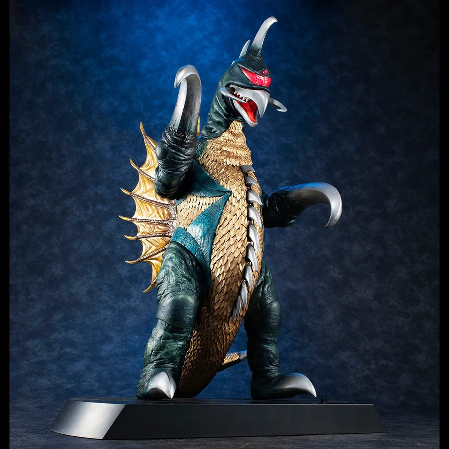 Gigan (1972) – MegaHouse – ActionFigure Brasil