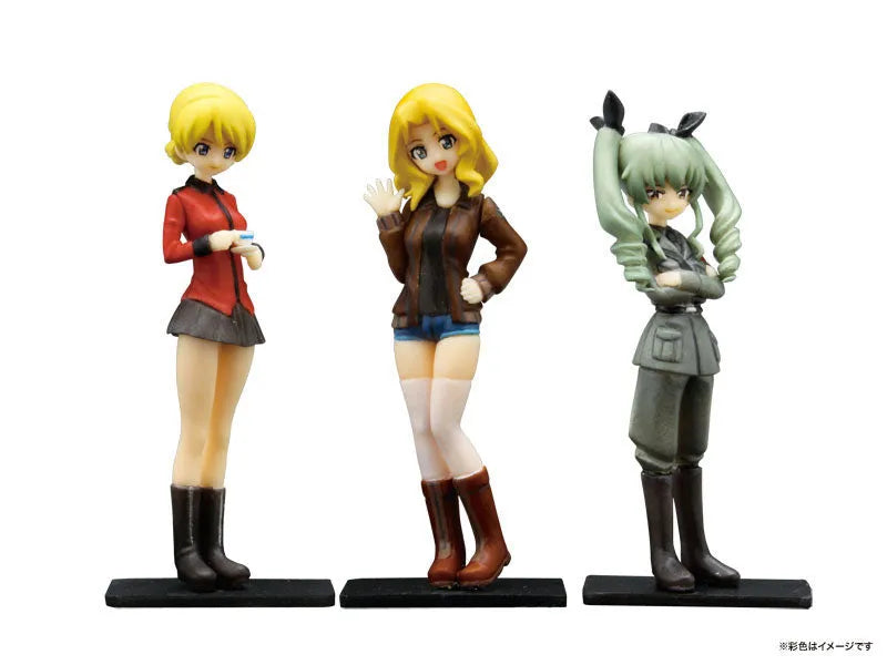 Girls und Panzer - Anchovy - Darjeeling - Kay - Captain Figure Set - 1/35 (Platz)ㅤ – Platz Hobby – ActionFigureBrasil