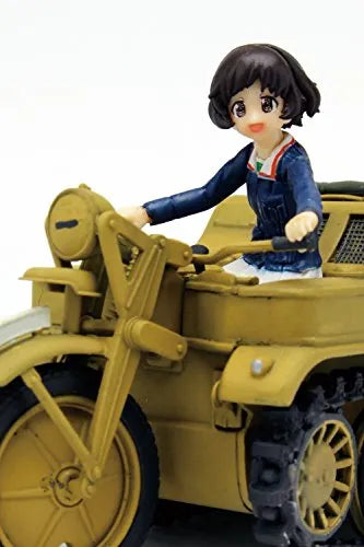 Girls und Panzer der Film - Akiyama Yukari - Nishizumi Miho - Mihoto to Yukari no SdKfz 2 Oarai Girls High School Version desu!ㅤ – Platz Hobby – ActionFigureBrasil