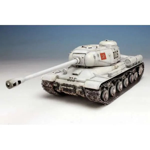 Girls und Panzer - IS-2 - 1/35 - Pravda High School (Platz)ㅤ – Platz Hobby – ActionFigureBrasil