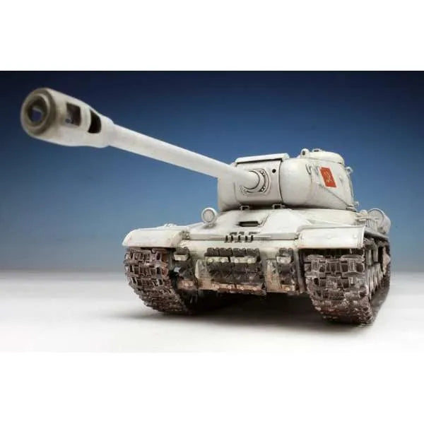 Girls und Panzer - IS-2 - 1/35 - Pravda High School (Platz)ㅤ – Platz Hobby – ActionFigureBrasil