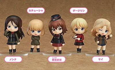 Girls und Panzer - Katyusha - Nendoroid Petit - Nendoroid Petit Girls und Panzer - Nendoroid Petite: Girls und Panzer - Other High Schools Ver. (Good Smile Company)ㅤ – Good Smile Company – ActionFigureBrasil — com base expositora